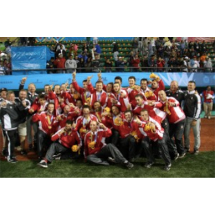 hall-of-famers-baseball_canada_2011_national_senior_team